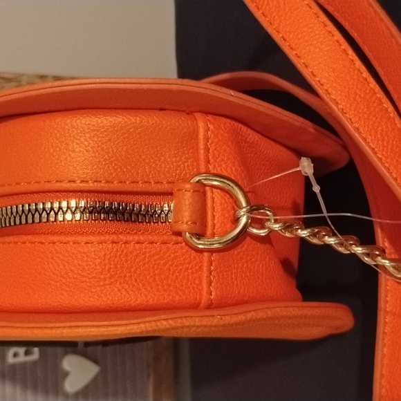 BETSY JOHNSON PUMPKIN PURSE - Picture 5 of 10